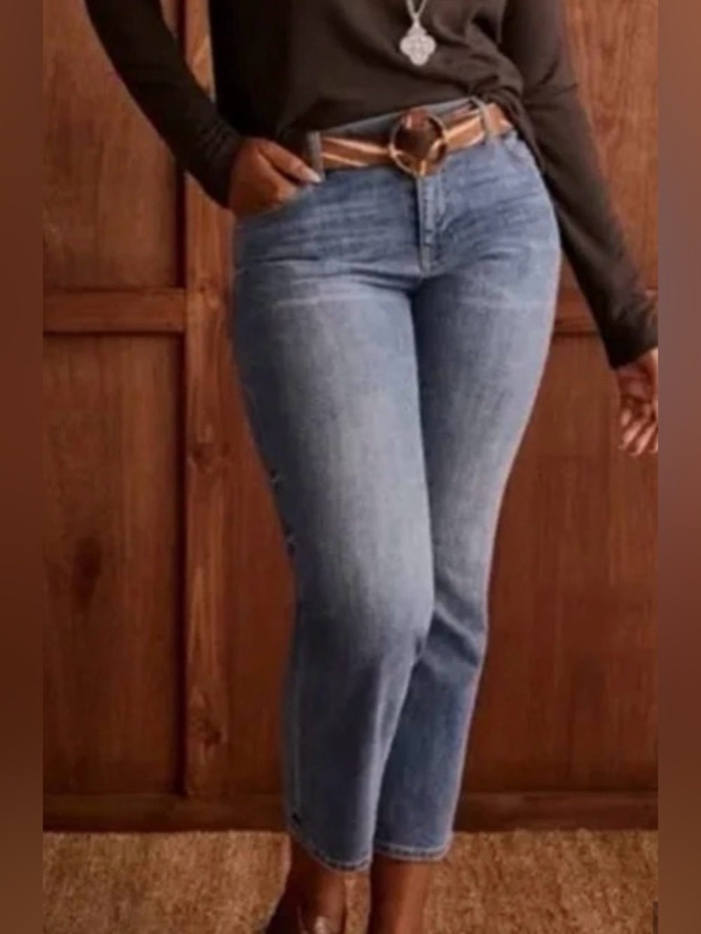 CAbi Soho Jeans - Lake
Wash F25 - Picture 4 of 7